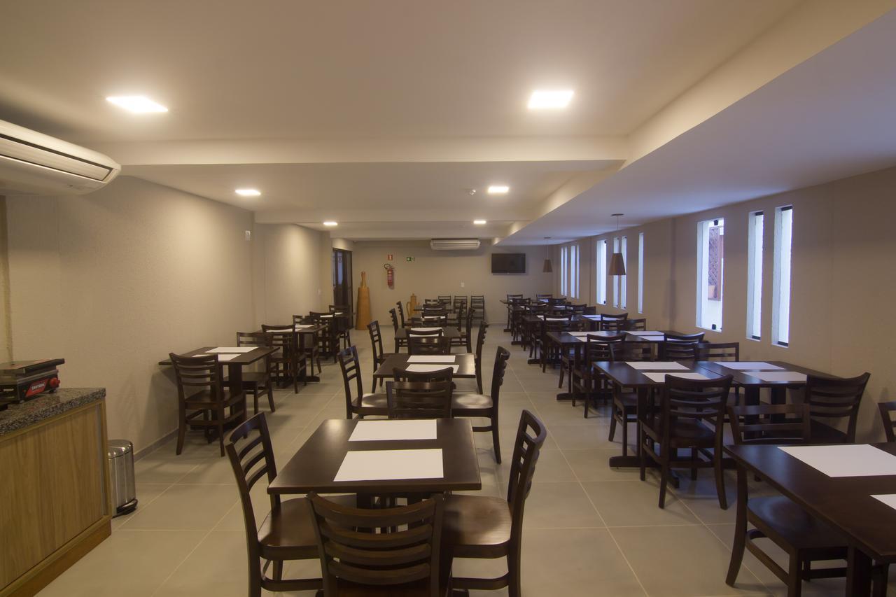 Hotel Privillege Santana do Ipanema ภายนอก รูปภาพ